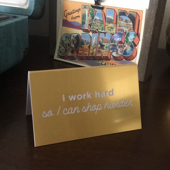 Meet your Posher, Susan - Picture 3 of 3